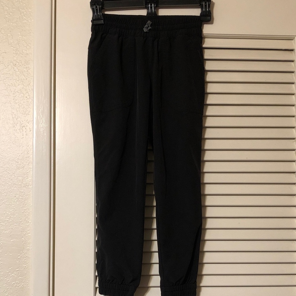 Patagonia Pants Size 7/8